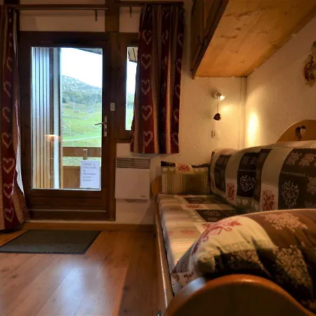 Apartment Classique Pour 4 Pers Avec Vue Sur Pistes, Animaux Admis - Fr-1-452-279
